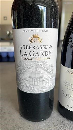 Vin Rouge sec La Terrasse La Garde 2021 France Bordeaux Pessac-Léognan AOC