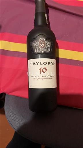 Portugalska Porto Taylor's 10 Year Old Tawny Neleten.
