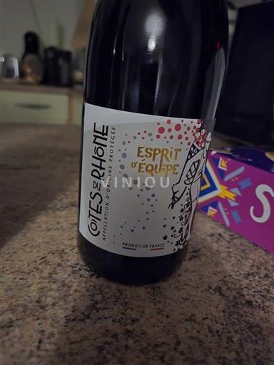 Vin Rouge sec Esprit Équipe Non millésimé France Vallée du Rhône Côtes-du-rhône