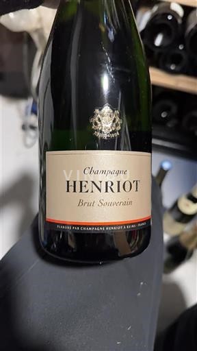 Champanhe Henriot Brut Souverain Não Sazonado