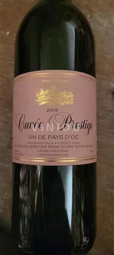 Languedoc og Roussillon Ikke specificeret Les Celliers Des Trois Tours Prestige 2005