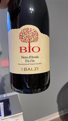 Vin Rouge sec I Balzi 2021 Italie Sicile