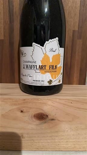 Champagne Nespecifikováno J. Wafflart Fils Brut Neročník