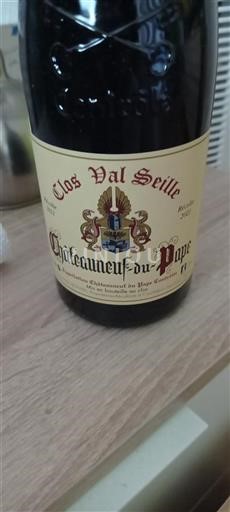 Rhône Valley Châteauneuf-du-Pape Clos Val Seille 2021