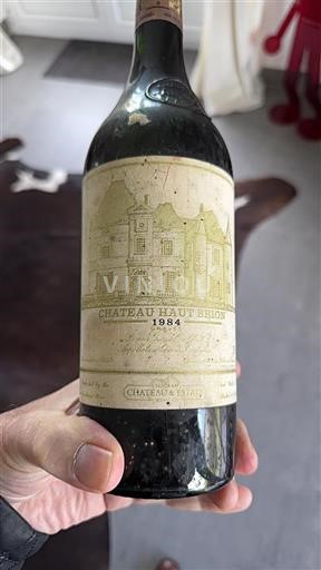 Vin Rouge sec Château Haut Brion 1984 France Bordeaux Pessac-Léognan Cru Classé