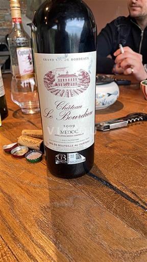 Bordéus Médoc Cru Bourgeois Château Le Bourdieu 2009