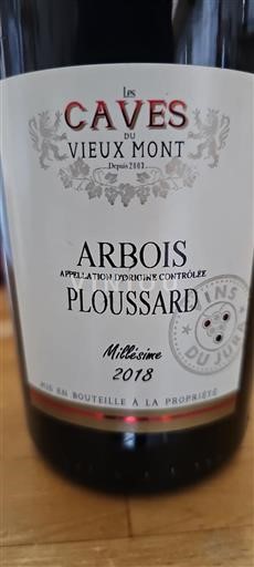 Vin Rouge sec Les Caves du Vieux Mont 2018 France Jura Arbois