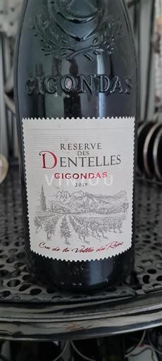 Vin Rouge sec Réserve des Dentelles 2019 France Vallée du Rhône Gigondas AOC