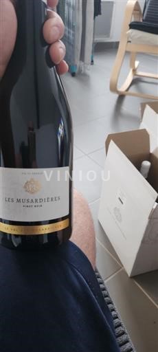 Vallée de la Loire Les Musardières Pinot Noir 2022