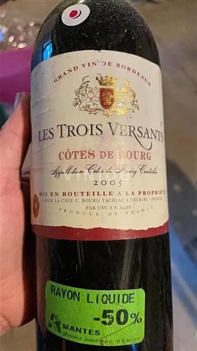 Vin Rouge sec Les Trois Versants 2005 France Bordeaux Côtes-de-bourg