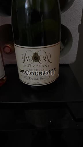Champagne Charles de Courance Demi-Sec Icke årgångsbetecknad