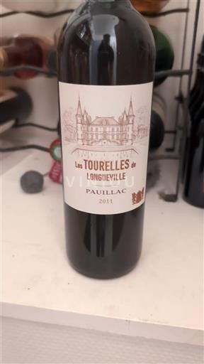Bordeaux Pauillac Grand Cru Château Pichon Baron Les Tourelles de Longueville 2011