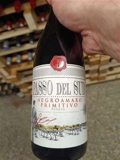 Apulien Passo del Sud Negroamaro Primitivo 2023
