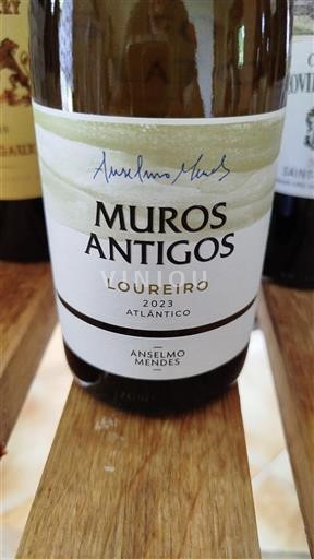 Portugal Vinho Verde Anselmo Mendes Muros Antigos Loureiro 2023