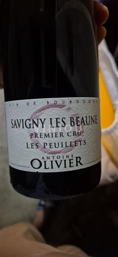Vin Rouge sec Les Peuillets Antoine Olivier 2020 France Bourgogne Savigny-lès-beaune AOC Premier Cru