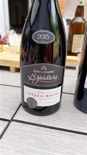 Rhône Valley Côtes du Rhône Cellier des Dauphins Signature 2015