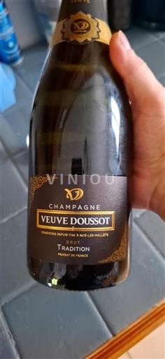 Champagne Veuve Doussot Tradition Icke årgångsbetecknad