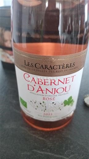 Vallée de la Loire Cabernet-d'anjou Les Caractères 2023