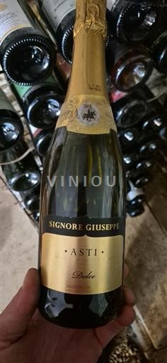 Piedmont Asti Signore Giuseppe Dolce Non-Vintage