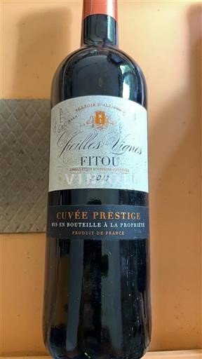 Vin Rouge sec Cuvée Prestige Vieilles Vignes 2017 France Languedoc Fitou