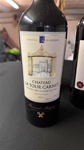 Bordeaux Haut-Médoc Grand Cru La Tour Carnet 2011