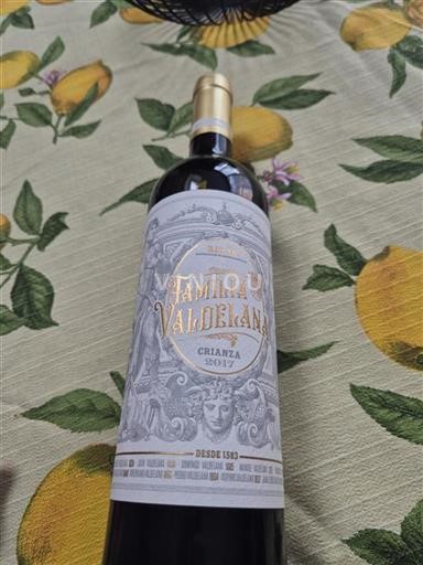 La Rioja Rioja Familia Valdelana Crianza 2017