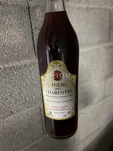 Poitou-Charentes Pineau des Charentes Vignoble Simonnot Neleten.
