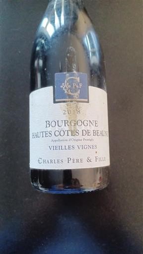 Burgundi Beaunen Ylämaat Charles Père & Fille Vieilles Vignes 2018
