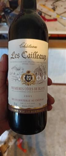 Bordeaux Ikke specificeret Château Les Cailloux 2005