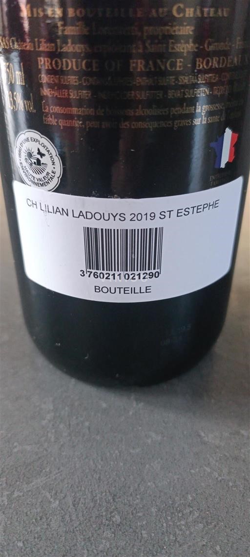 Burdeos Saint-Estèphe Château Lilian Ladouys 2019