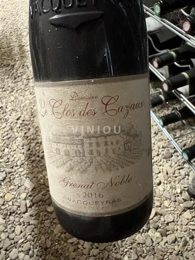 Rhône Valley Vacqueyras Domaine Le Clos des Cazaux Grenat Noble 2016