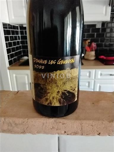 Vin Rouge sec Domaine Les Genestas 2022 France Vallée du Rhône Côtes-du-rhône AOC