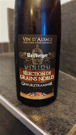 Vin Blanc moelleux Sélection de Grains Nobles Gewurztraminer Wolfberger 2014 France Alsace Sélection de Grains Nobles