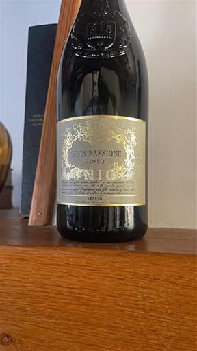 Benátsko Nespecifikováno Gran Passione Rosso 2023