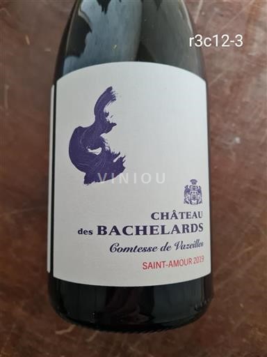 Vin Rouge sec Comtesse de Vazeilles Château Des Bachelards 2019 France Beaujolais Saint-Amour