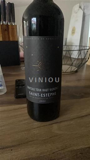 Bordeaux Saint-Estèphe Château Tour Haut Vignoble 2022