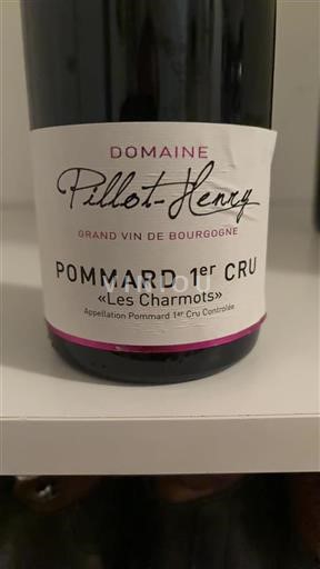 Bourgogne Premier Cru Domaine Pillot-Henry Les Charmots 2018