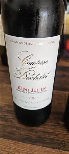 Vin Rouge sec Comtesse Duchatel 2015 France Bordeaux Saint-Julien AOC
