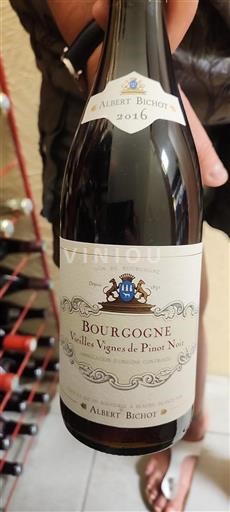 Burgundsko ALBERT BICHOT Vieilles Vignes de Pinot Noir 2016