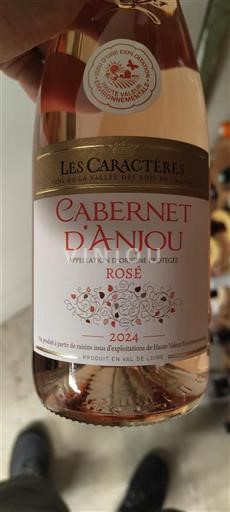 Údolí Loiry Cabernet d'Anjou Les Caractères 2024