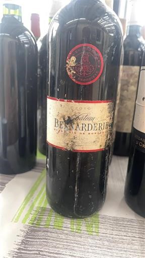 Vin Rouge sec Château Bernardie 2010 France Bordeaux Côtes-de-Bordeaux AOC