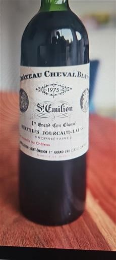 Bordeaux Saint-Émilion Grand Cru Château Cheval Blanc 1975