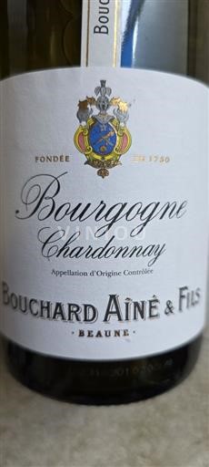 Burgundsko Bouchard Aîné & Fils Chardonnay 2022