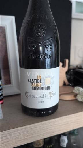 Rhônedalen Châteauneuf-du-Pape La Bastide Saint Dominique 2012