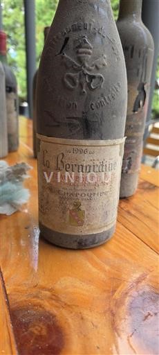 Údolí Rhôny Châteauneuf-du-Pape M. Chapoutier La Bernardine 1996