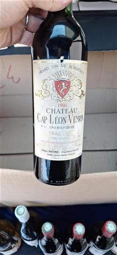 Bordeaux Listrac-Médoc Cru Bourgeois Château Cap Léon Veyrin 1986