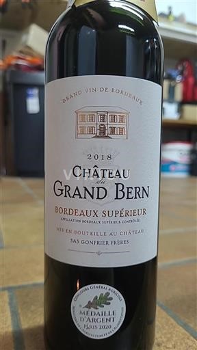Vin Rouge sec Château Grand Bern 2018 France Bordeaux Bordeaux supérieur AOC