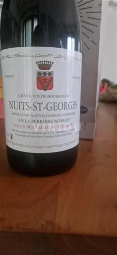Burgundsko Nuits-saint-georges S.C.E. Machard de Gramont En la Perrière Noblot 2021