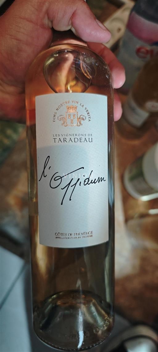 Provenza Côtes de Provenza Les Vignerons de Taradeau l'Oppidum Sin añada