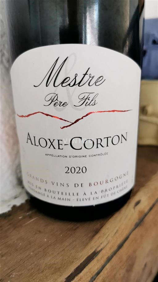 Burgundsko Aloxe-Corton Mestre Père & Fils 2020